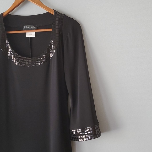 Blue Sage Black Scoop Neck Metallic Shift Mini Dress NWOT Womens Medium - Picture 4 of 8